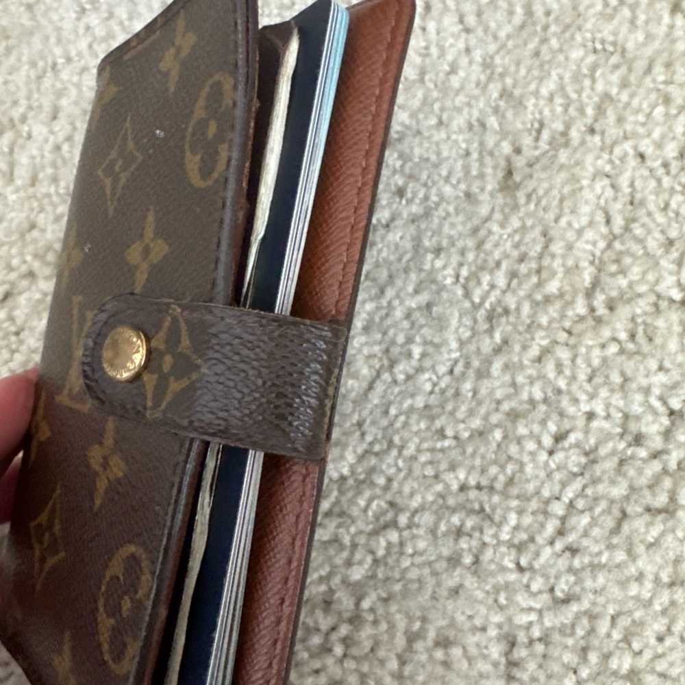 Louis Vuitton Brown & Gold Organizer/Passport Holder - Picture 2 of 9